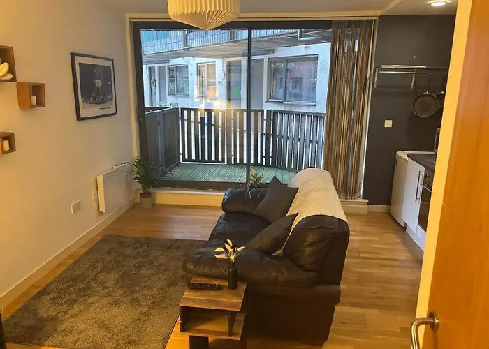 1 Bed Apartment- City Centre